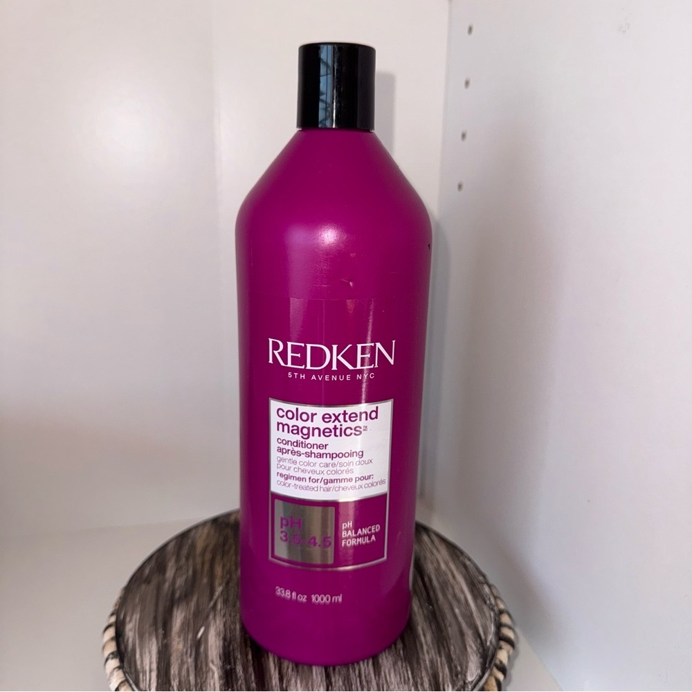 NEW Redken Color Extend Magnetics CONDITIONER - 1000 ml - Picture 9 of 10